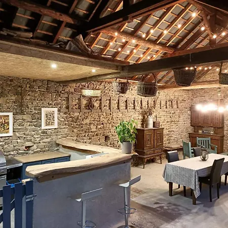 La Grenouille Amoureuse Отель типа 