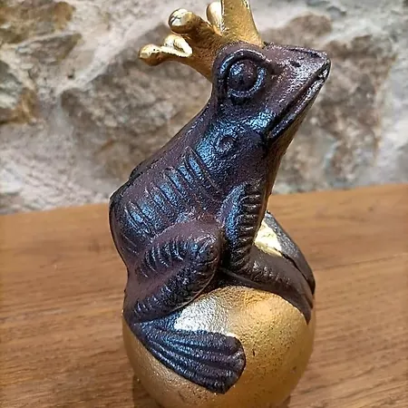 La Grenouille Amoureuse לינה וארוחת בוקר Menat