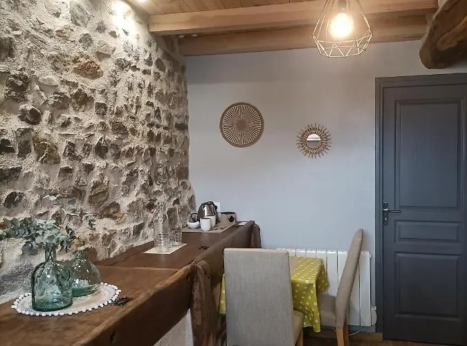 La Grenouille Amoureuse 3*