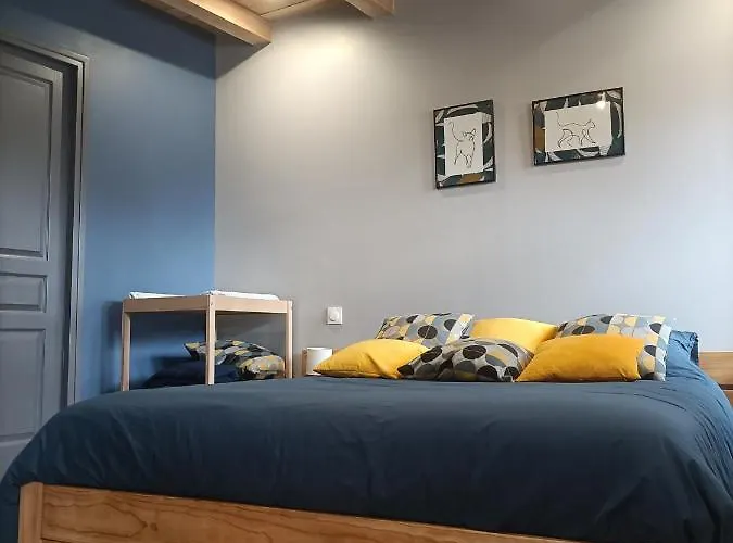 La Grenouille Amoureuse 3* Menat